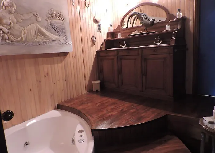 Prieure De Las Canals Valady